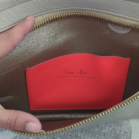 India Hicks Light Gray Leather Clutch Big Zipper - Picture 8 of 9